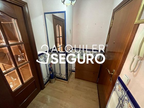 Foto 2 de Pis en lloguer a Centro - Alcobendas de 3 habitacions amb mobles i calefacció
