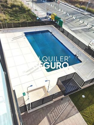 Foto 1 de Pis en lloguer a Veredillas - Juncal - Zarzuela de 2 habitacions amb terrassa i piscina