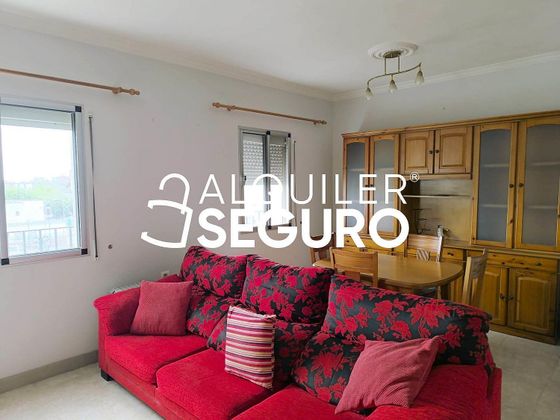 Foto 2 de Pis en lloguer a Este-Delicias de 2 habitacions amb mobles i aire acondicionat