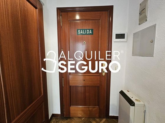 Foto 2 de Pis en lloguer a Centro - Aranjuez de 1 habitació amb mobles i aire acondicionat