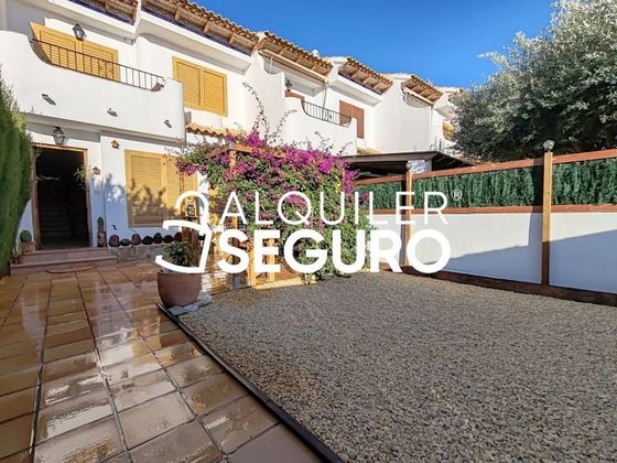 Foto 2 de Casa en lloguer a San Juan de Alicante/Sant Joan d´Alacant de 3 habitacions amb terrassa i piscina