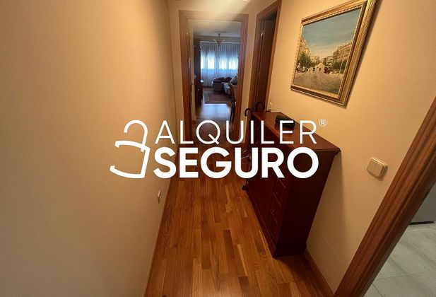 Foto 2 de Alquiler de piso en San Pascual de 3 habitaciones con muebles y ascensor