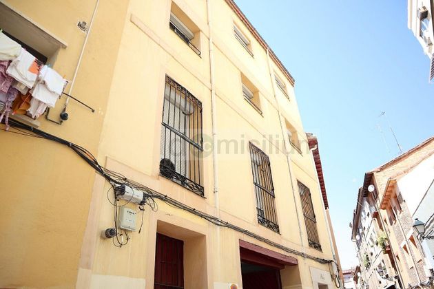 Foto 1 de Venta de piso en La Magdalena de 8 habitaciones con terraza y garaje