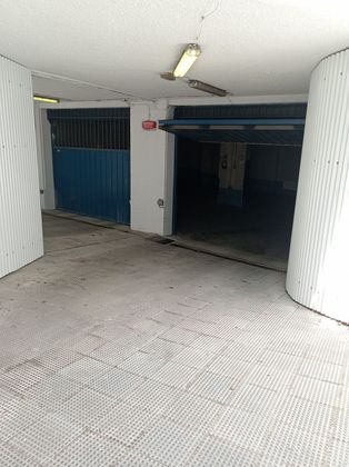 Foto 2 de Garaje en venta en calle Urko de 15 m²