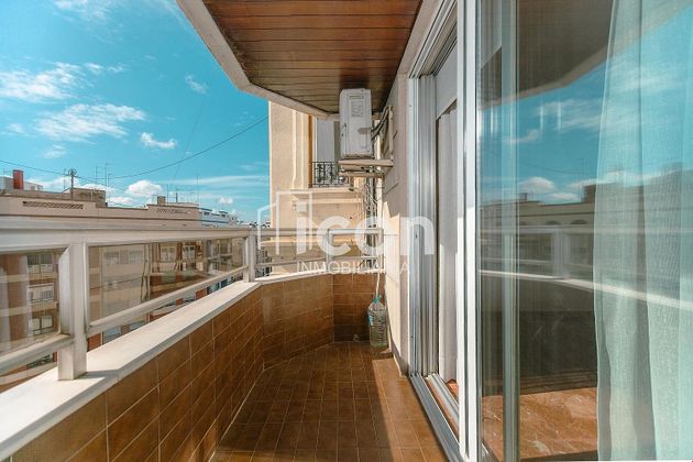 Foto 2 de Piso en alquiler en Arrancapins de 5 habitaciones con terraza y garaje