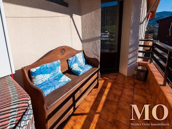 Foto 2 de Pis en venda a Antzuola de 2 habitacions amb terrassa i calefacció
