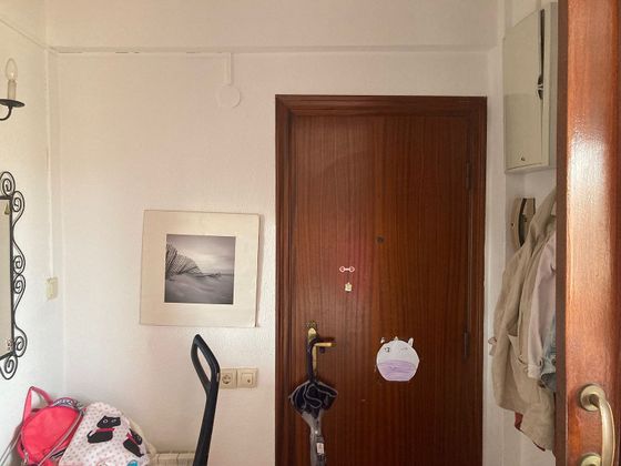 Foto 2 de Piso en venta en calle Vicente Innerarity de 2 habitaciones con calefacción y ascensor