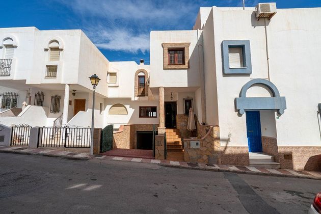 Foto 2 de Dúplex en venda a Carboneras de 3 habitacions amb terrassa i balcó