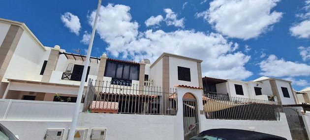 Foto 1 de Venta de casa adosada en Playa Honda de 4 habitaciones con terraza