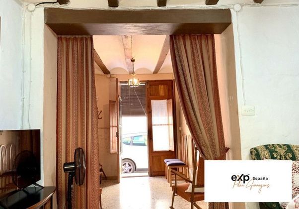 Foto 2 de Xalet en venda a calle Joan Moreno de 6 habitacions amb terrassa i balcó