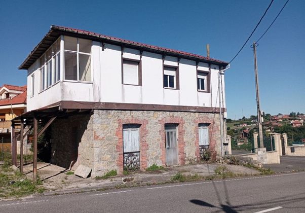 Foto 1 de Casa rural en venta en Parroquias de Oviedo de 3 habitaciones con terraza y garaje