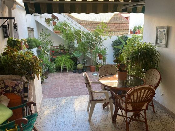 Foto 2 de Casa rural en venda a Zona Pueblo de 4 habitacions amb terrassa i jardí