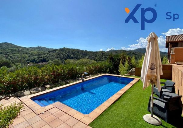 Foto 2 de Xalet en venda a Vallromanes de 3 habitacions amb terrassa i piscina