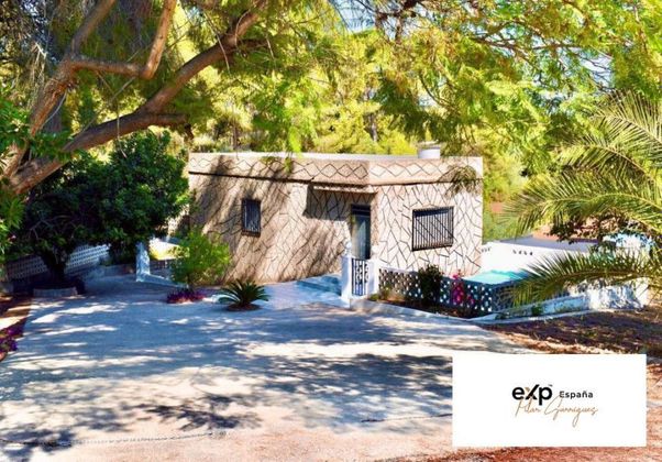 Foto 2 de Casa rural en venta en Guadassuar de 2 habitaciones con terraza y piscina
