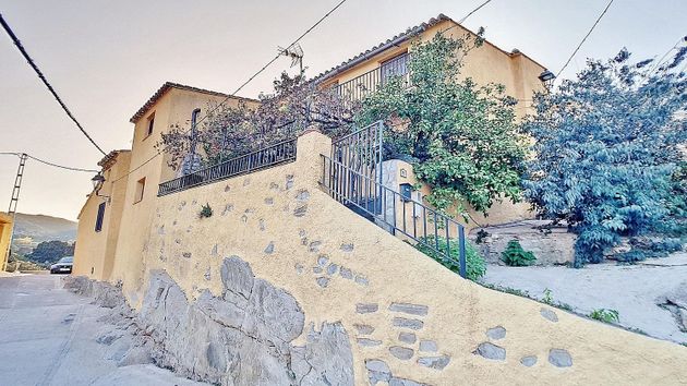 Foto 1 de Casa en venda a Benizalón de 7 habitacions amb terrassa i calefacció