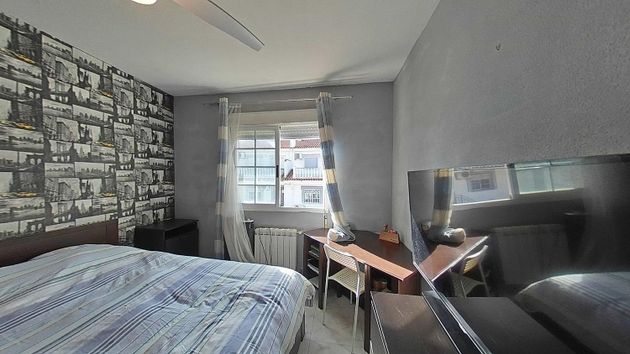 Foto 2 de Casa adosada en venta en calle Madrid de 5 habitaciones con terraza y garaje