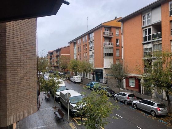 Foto 1 de Piso en venta en Alango de 3 habitaciones con terraza y balcón