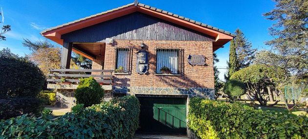 Foto 1 de Casa rural en venda a Ezcaray de 4 habitacions amb garatge i jardí