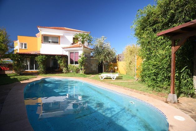 Foto 1 de Chalet en venta en Santa Úrsula de 5 habitaciones con terraza y piscina