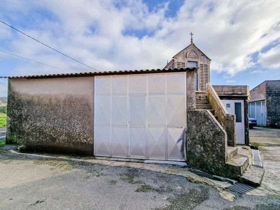 Foto 2 de Xalet en venda a Carballo de 4 habitacions amb terrassa i garatge
