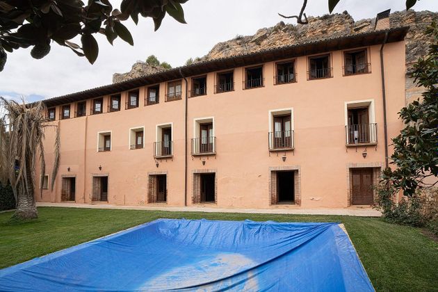 Foto 2 de Xalet en venda a Alhama de Aragón de 18 habitacions amb terrassa i piscina