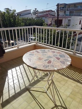 Foto 2 de Venta de piso en L'Aragai - Prat de Vilanova de 2 habitaciones con terraza y balcón