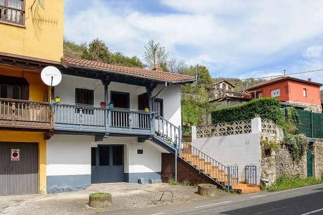 Foto 1 de Casa en venda a avenida De Santiago de 2 habitacions amb terrassa i garatge