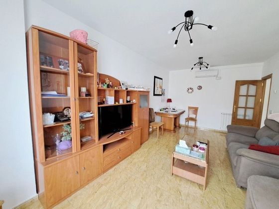 Foto 2 de Piso en venta en Valdepeñas de 2 habitaciones con garaje y aire acondicionado