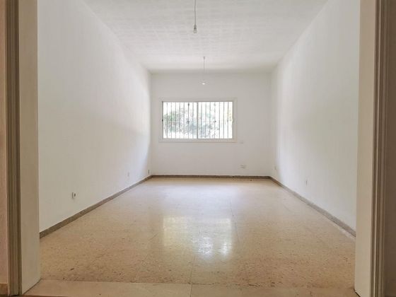 Foto 1 de Pis en venda a calle Córdoba de 4 habitacions amb garatge i ascensor