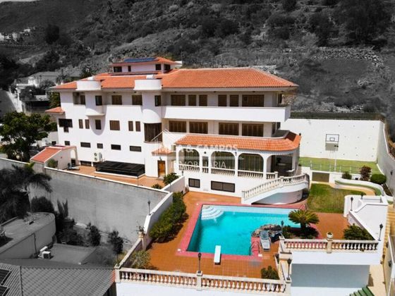 Foto 1 de Casa en venda a calle Doctor Pérez Camacho de 8 habitacions amb terrassa i piscina