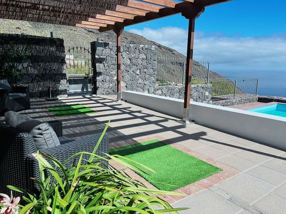 Foto 2 de Xalet en venda a Araya de 3 habitacions amb terrassa i piscina