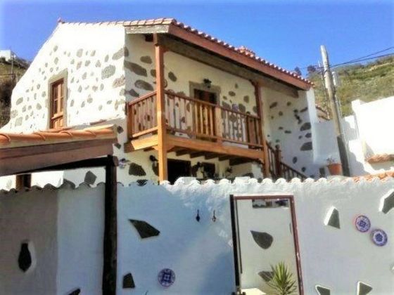 Foto 1 de Casa rural en venta en calle Las Rosadas de 3 habitaciones con terraza y jardín