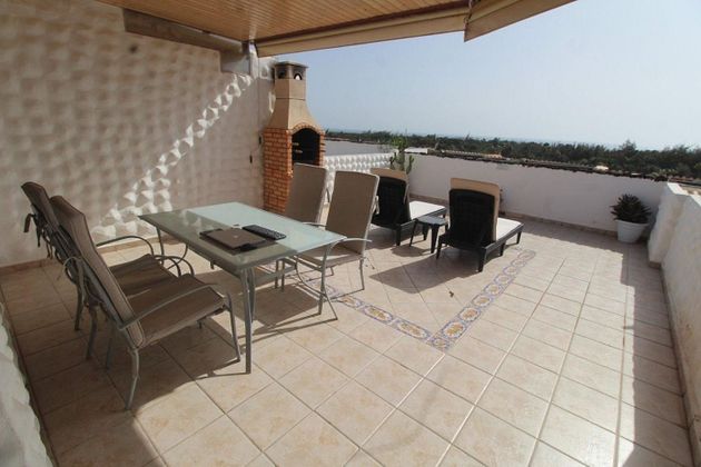 Foto 1 de Casa en venda a calle Puerto de la Cebada de 1 habitació amb terrassa i piscina