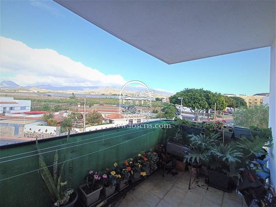 Foto 1 de Venta de piso en calle El Monte Guargacho San Miguel de Abona de 3 habitaciones con terraza y garaje