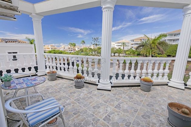 Foto 2 de Casa en venda a calle Vista Hermosa Los Cristianos de 5 habitacions amb terrassa i piscina