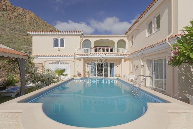 Foto 2 de Casa en venda a calle La Florida Valle San Lorenzo de 4 habitacions amb terrassa i piscina