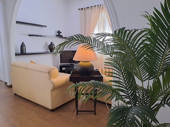 Foto 1 de Piso en alquiler en Ciudad Jardín de 2 habitaciones con garaje y muebles