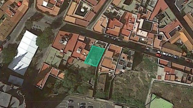 Foto 1 de Terreny en venda a calle Pedro Marichal de 2270 m²
