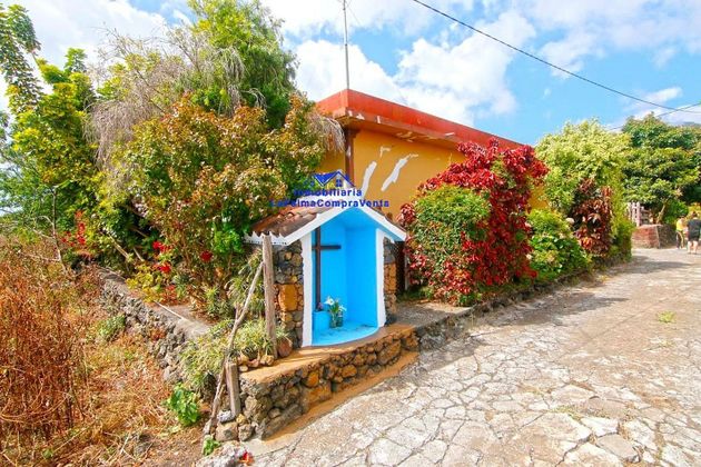 Foto 2 de Xalet en venda a calle Las Ledas de 3 habitacions amb terrassa i jardí
