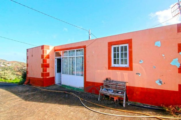 Foto 2 de Chalet en venta en calle Lomo Romero de 2 habitaciones con terraza y jardín