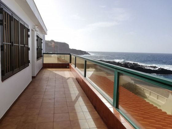 Foto 1 de Alquiler de chalet en Tejina de 4 habitaciones con terraza y piscina