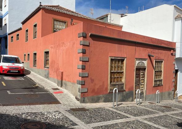 Foto 1 de Xalet en venda a Santa Cruz de la Palma de 7 habitacions amb terrassa