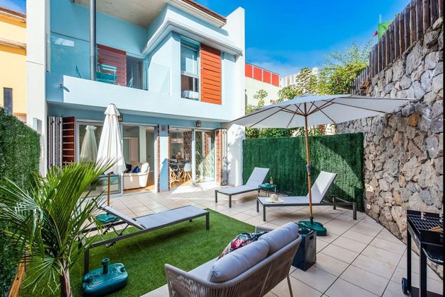 Foto 1 de Venta de casa en avenida Los Pesqueros de 3 habitaciones con terraza y piscina