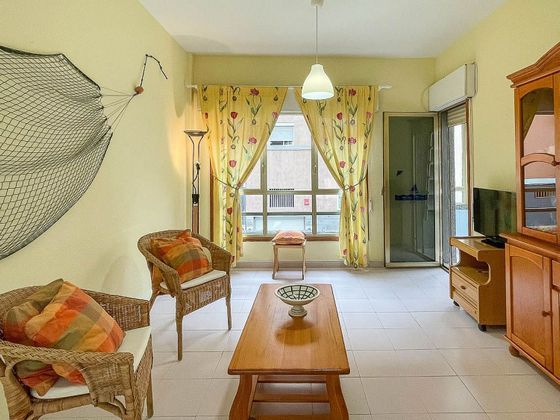 Foto 1 de Pis en venda a calle Panamá de 3 habitacions amb garatge i balcó
