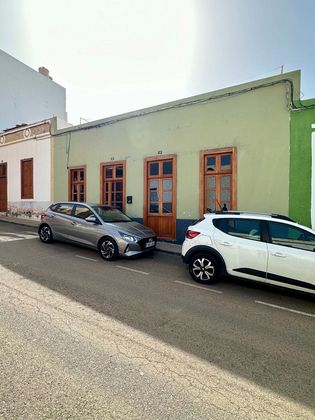 Foto 1 de Casa rural en venta en Barrial - San Isidro - Marmolejos de 3 habitaciones con terraza y garaje
