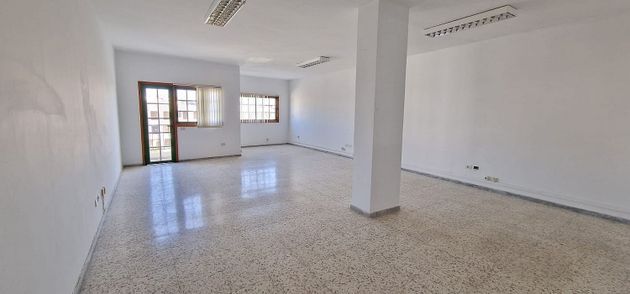 Foto 2 de Oficina en venda a San Cristóbal de La Laguna - La Vega - San Lázaro de 98 m²