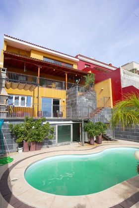 Foto 1 de Casa adossada en venda a Bocacangrejo-Costanera de 3 habitacions amb terrassa i piscina