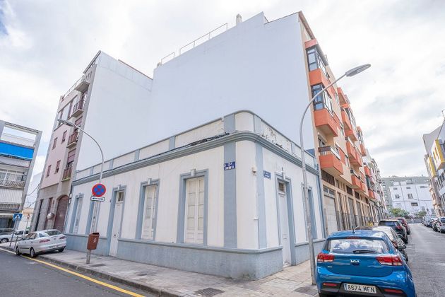 Foto 1 de Casa adossada en venda a La Salle - Cuatro Torres de 5 habitacions i 128 m²