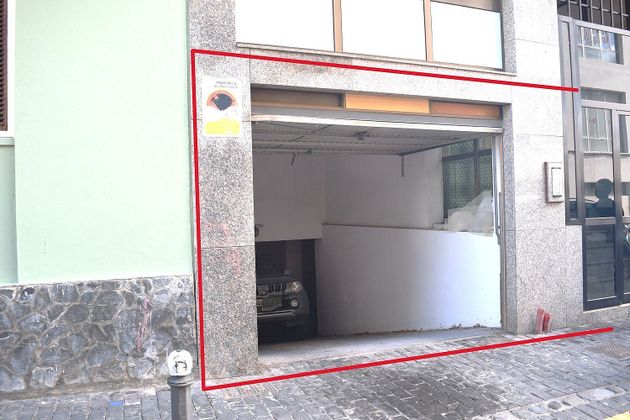 Foto 1 de Venta de local en calle Pío XII con garaje y ascensor