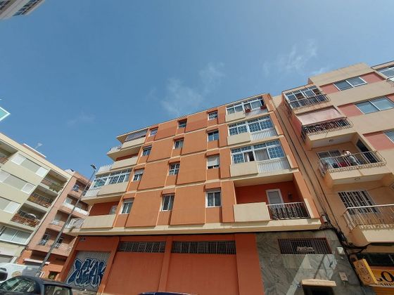 Foto 2 de Venta de piso en La Salud - Perú - Buenavista de 3 habitaciones con terraza